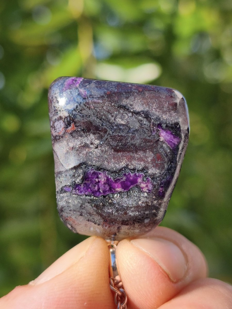 Sugilith / Sugilite Kette inkl. 925 Silberöse lila Edelstein Unikat Ethno Natur Heilstein Rarität Selten Flash Wow Sammler Investition Edel - Art of Nature Berlin