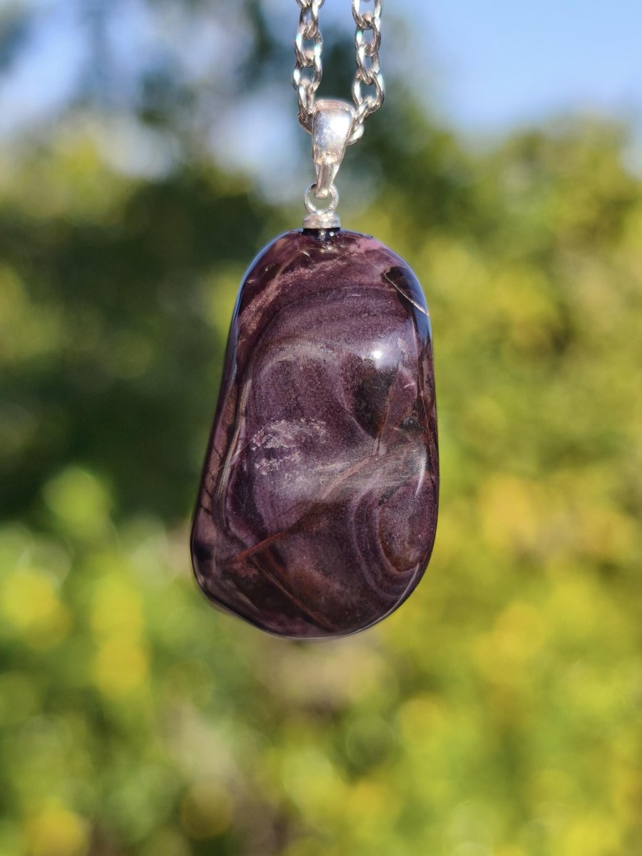 Sugilith / Sugilite Kette inkl. 925 Silberöse lila Edelstein Unikat Ethno Natur Heilstein Rarität Selten Flash Wow Sammler Investition Edel - Art of Nature Berlin