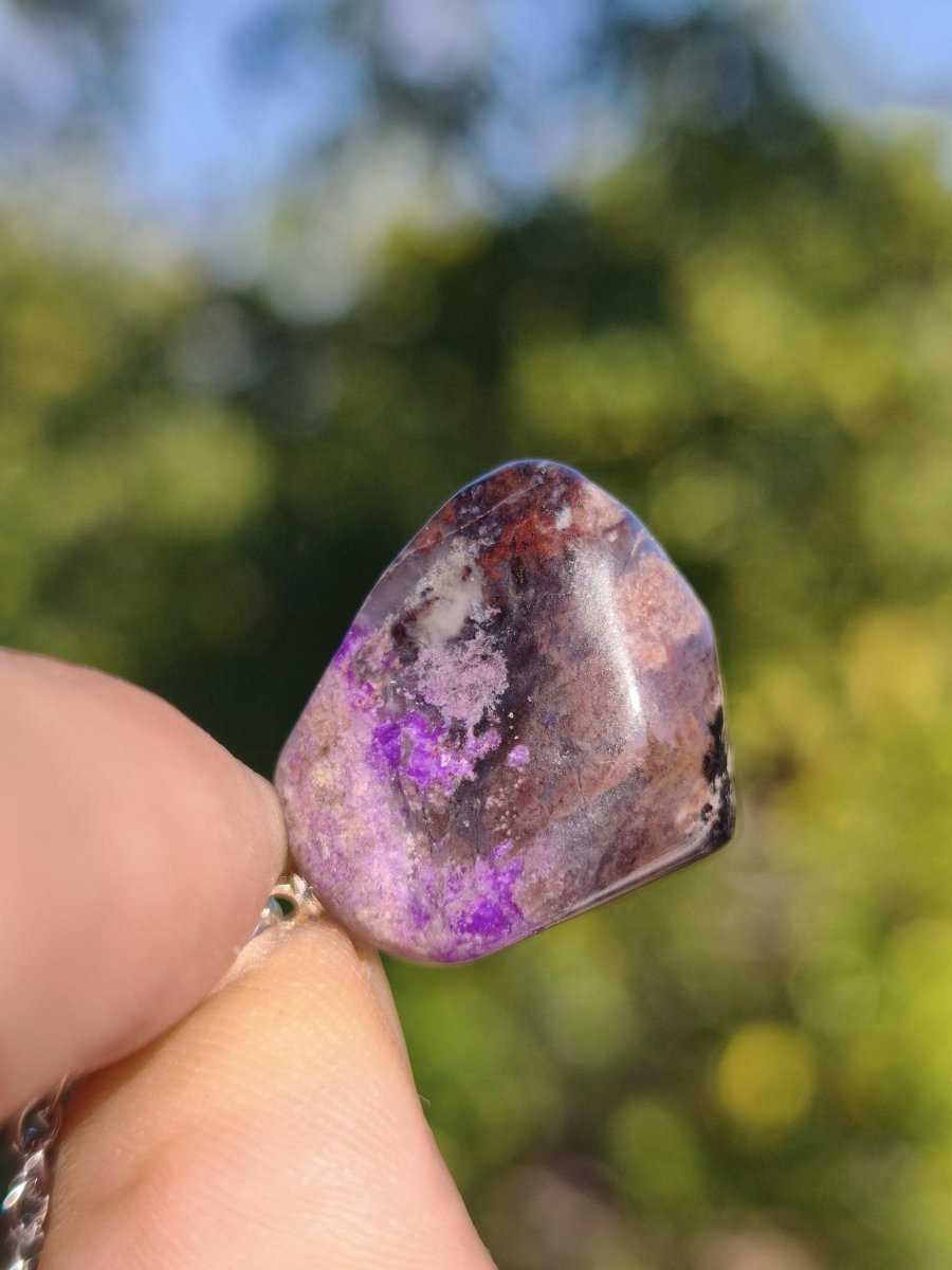 Sugilith / Sugilite Kette inkl. 925 Silberöse lila Edelstein Unikat Ethno Natur Heilstein Rarität Selten Flash Wow Sammler Investition Edel - Art of Nature Berlin