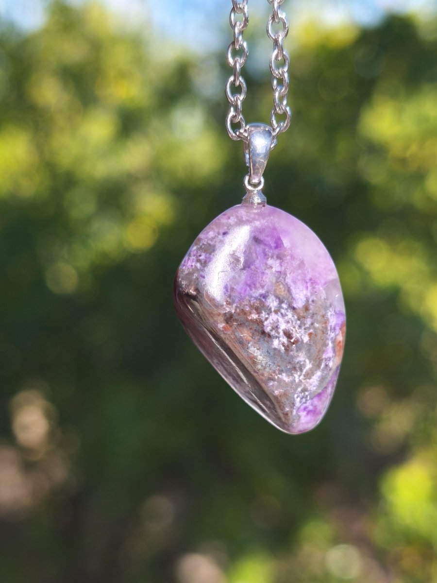 Sugilith / Sugilite Kette inkl. 925 Silberöse lila Edelstein Unikat Ethno Natur Heilstein Rarität Selten Flash Wow Sammler Investition Edel - Art of Nature Berlin