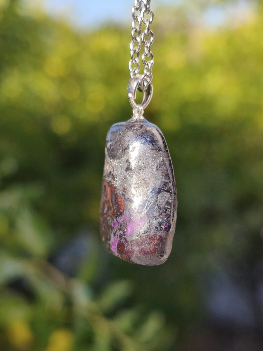 Sugilith / Sugilite Kette inkl. 925 Silberöse lila Edelstein Unikat Ethno Natur Heilstein Rarität Selten Flash Wow Sammler Investition Edel - Art of Nature Berlin