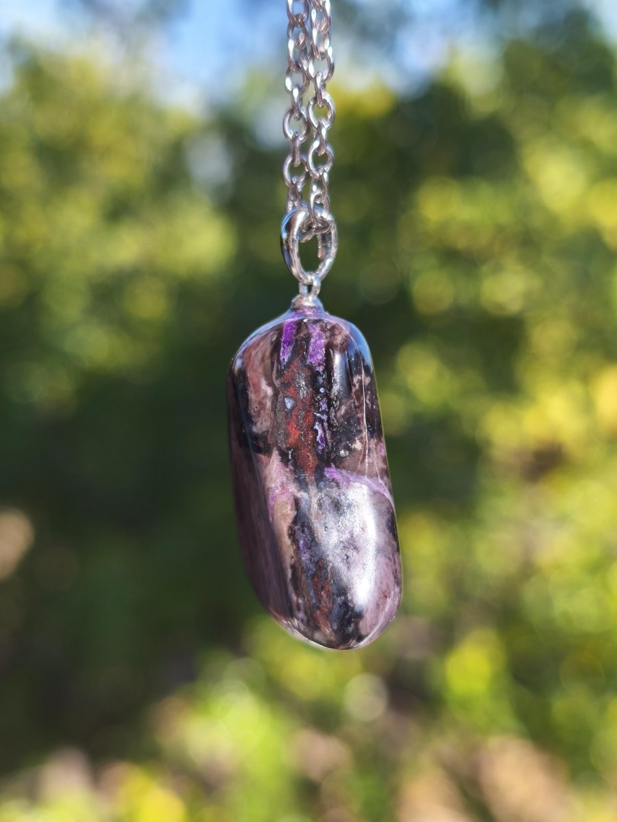 Sugilith / Sugilite Kette inkl. 925 Silberöse lila Edelstein Unikat Ethno Natur Heilstein Rarität Selten Flash Wow Sammler Investition Edel - Art of Nature Berlin