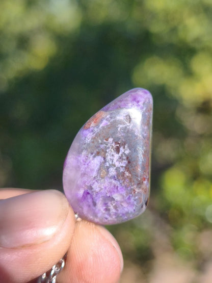 Sugilith / Sugilite Kette inkl. 925 Silberöse lila Edelstein Unikat Ethno Natur Heilstein Rarität Selten Flash Wow Sammler Investition Edel - Art of Nature Berlin