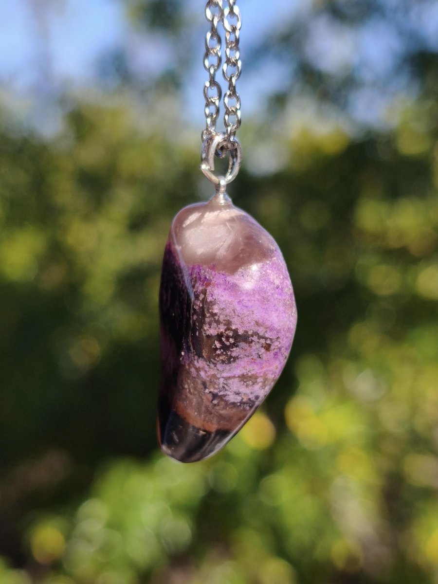 Sugilith / Sugilite Kette inkl. 925 Silberöse lila Edelstein Unikat Ethno Natur Heilstein Rarität Selten Flash Wow Sammler Investition Edel - Art of Nature Berlin
