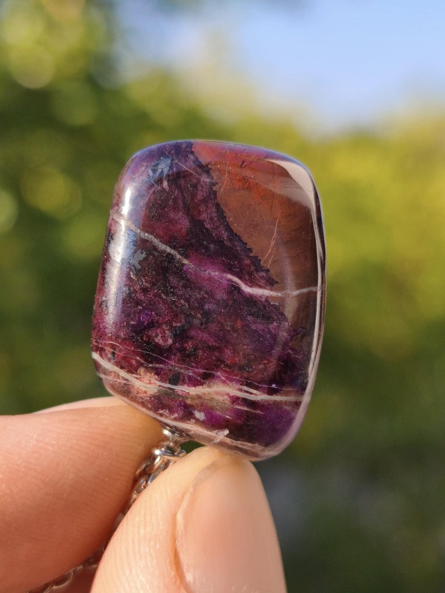 Sugilith / Sugilite Kette inkl. 925 Silberöse lila Edelstein Unikat Ethno Natur Heilstein Rarität Selten Flash Wow Sammler Investition Edel - Art of Nature Berlin