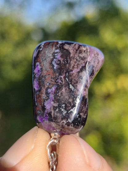 Sugilith / Sugilite Kette inkl. 925 Silberöse lila Edelstein Unikat Ethno Natur Heilstein Rarität Selten Flash Wow Sammler Investition Edel - Art of Nature Berlin