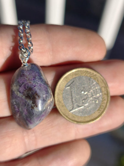 Sugilith / Sugilite Kette inkl. 925 Silberöse lila Edelstein Unikat Ethno Natur Heilstein Rarität Selten Flash Wow Sammler Investition Edel - Art of Nature Berlin