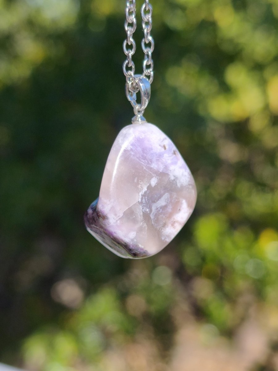 Sugilith / Sugilite Kette inkl. 925 Silberöse lila Edelstein Unikat Ethno Natur Heilstein Rarität Selten Flash Wow Sammler Investition Edel - Art of Nature Berlin