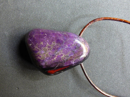 Sugilith / Sugilite *Rarität* ~Edelstein ~Kette ~selten ~HIPPIE ~GOA ~Boho ~Ethno ~Nature ~Heilstein ~Sammler ~Wertanlage - Art of Nature Berlin