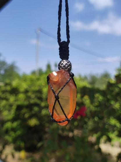 Tangerine Quarz ~ Makramee Edelstein Kette orange Heilstein roh Kristall Geschenk Er Sie Freundin Mann Frau HIPPIE GOA Ethno Natur Vintage - Art of Nature Berlin