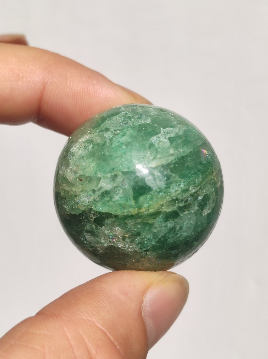 Tanzurine green Emerald Tanzurine Quartz ~ Magische Edelstein Kugel Deko Sphere Crystal Meditation Ethno Heilstein Sammler Rarität Mineral - Art of Nature Berlin