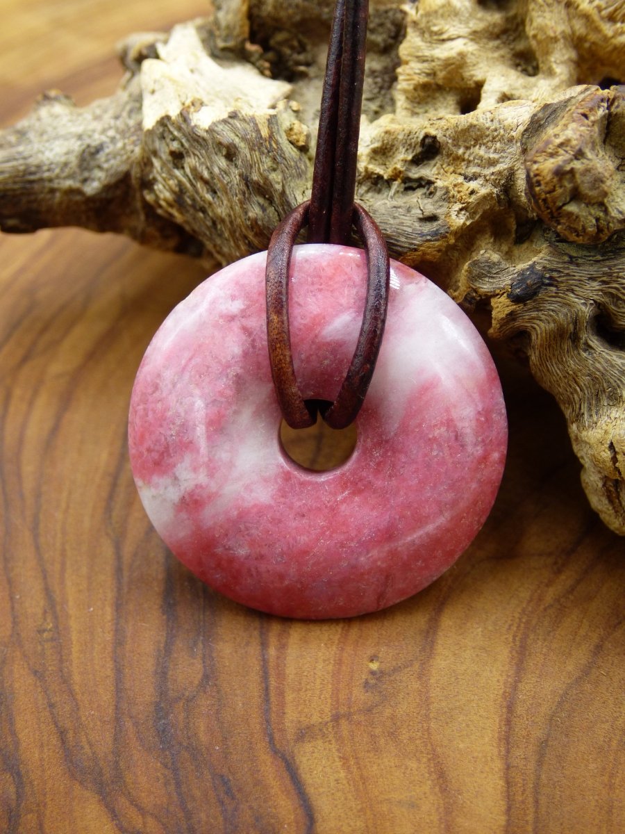 Thulit Donut AAA ~ Edelstein Kette ~ GOA ~ Hippie ~Boho ~Ethno ~Nature ~Heilstein - Art of Nature Berlin