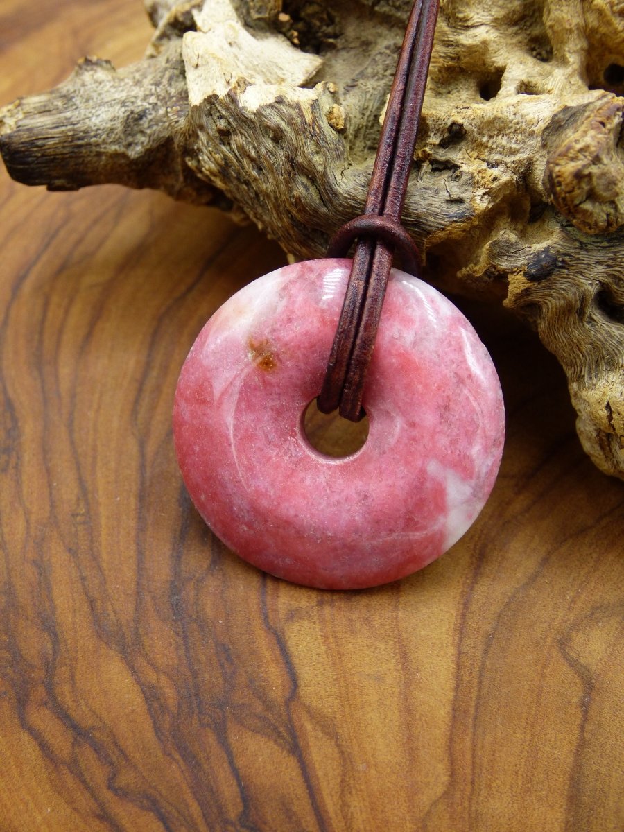 Thulit Donut AAA ~ Edelstein Kette ~ GOA ~ Hippie ~Boho ~Ethno ~Nature ~Heilstein - Art of Nature Berlin