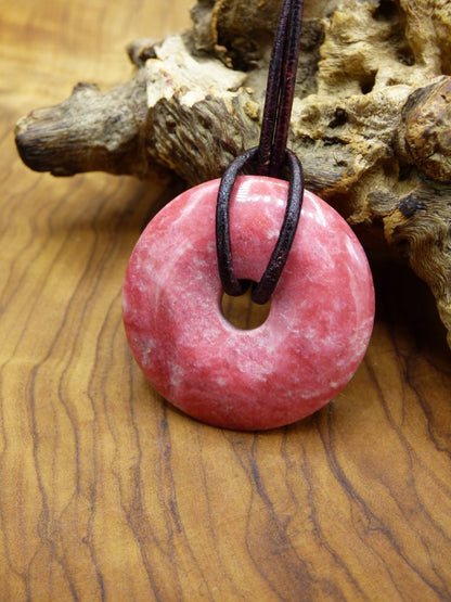 Thulit Donut AAA ~ Edelstein Kette ~ GOA ~ Hippie ~Boho ~Ethno ~Nature ~Heilstein - Art of Nature Berlin