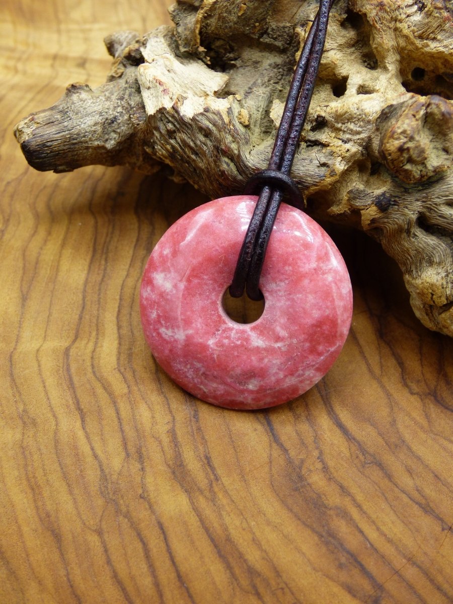 Thulit Donut AAA ~ Edelstein Kette ~ GOA ~ Hippie ~Boho ~Ethno ~Nature ~Heilstein - Art of Nature Berlin