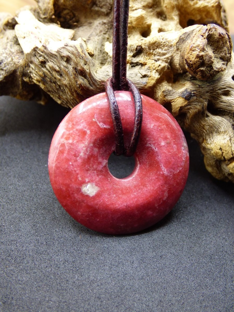 Thulit Donut AAA ~ Edelstein Kette ~ GOA ~ Hippie ~Boho ~Ethno ~Nature ~Heilstein - Art of Nature Berlin