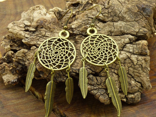 Traumfänger Feder Ohrringe aus Antik Bronze ~Goa ~Hippie ~Vintage ~Indien ~Boho~Ethno ~Nature - Art of Nature Berlin