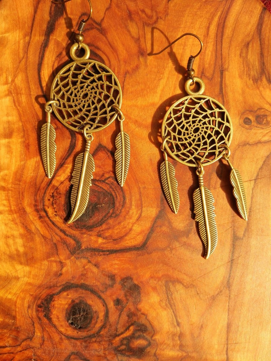 Traumfänger Feder Ohrringe aus Antik Bronze ~Goa ~Hippie ~Vintage ~Indien ~Boho~Ethno ~Nature - Art of Nature Berlin