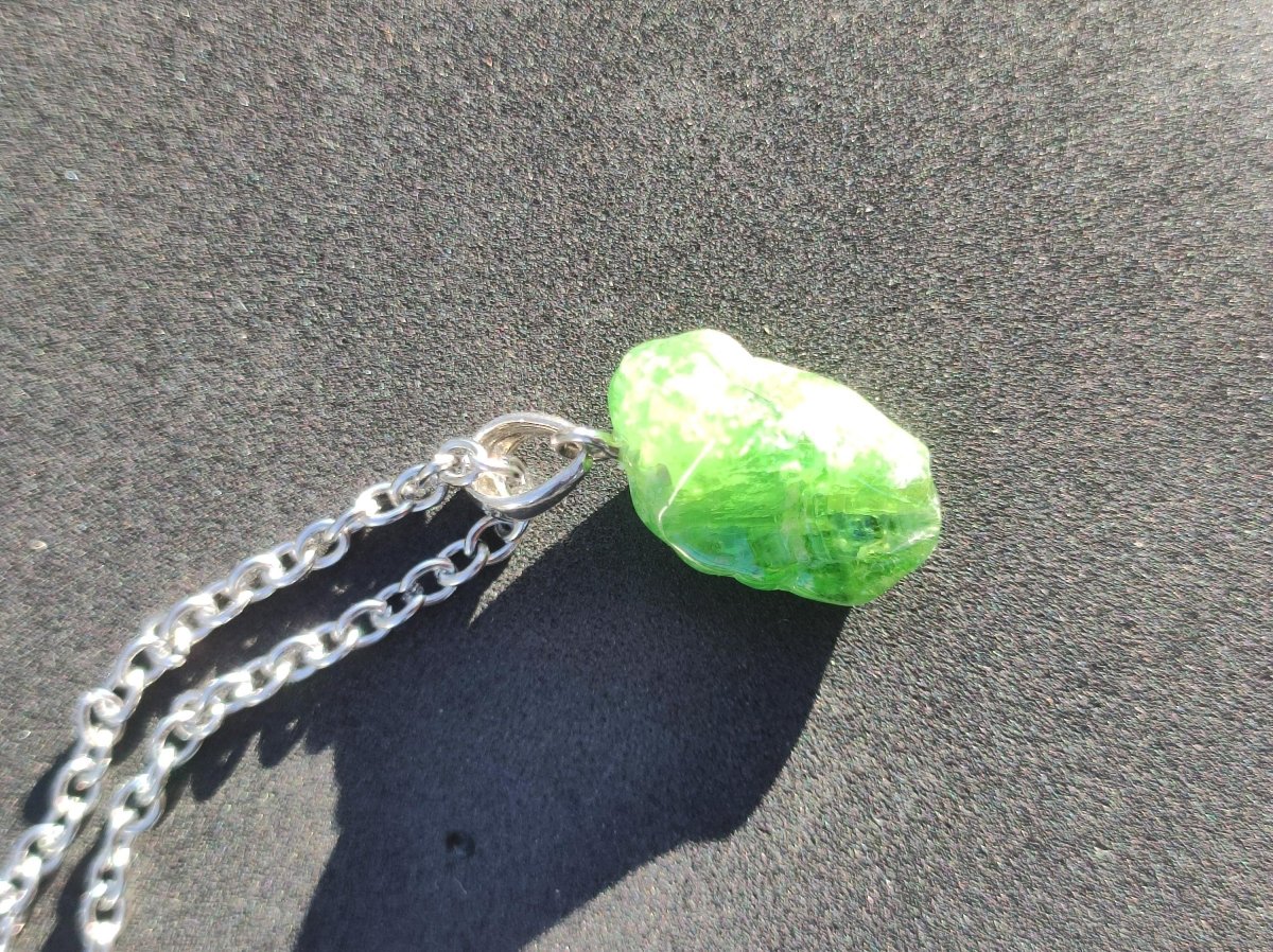 Tsavorit AAA *Rarität* ~ 925 Sterling Silber Edelstein Kette HIPPIE GOA Boho Ethno Nature Heilstein Anhänger Geschenk Mann Frau Er Sie - Art of Nature Berlin