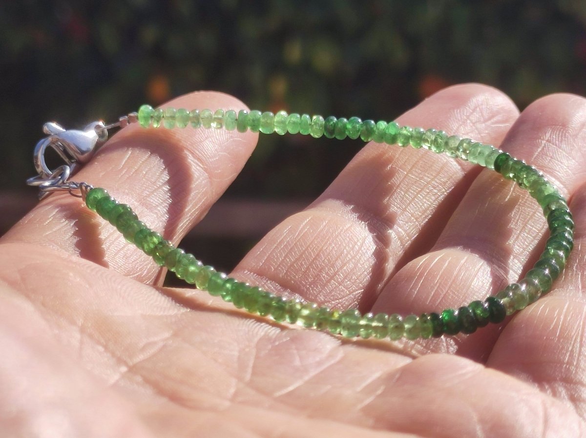 Tsavorit grün AAA Edelstein Armband Rarität echt edel hochwertig Heilstein Damen Schmuck Qualität Geschenk Frau Mann Unisex Er Sie Mutter - Art of Nature Berlin