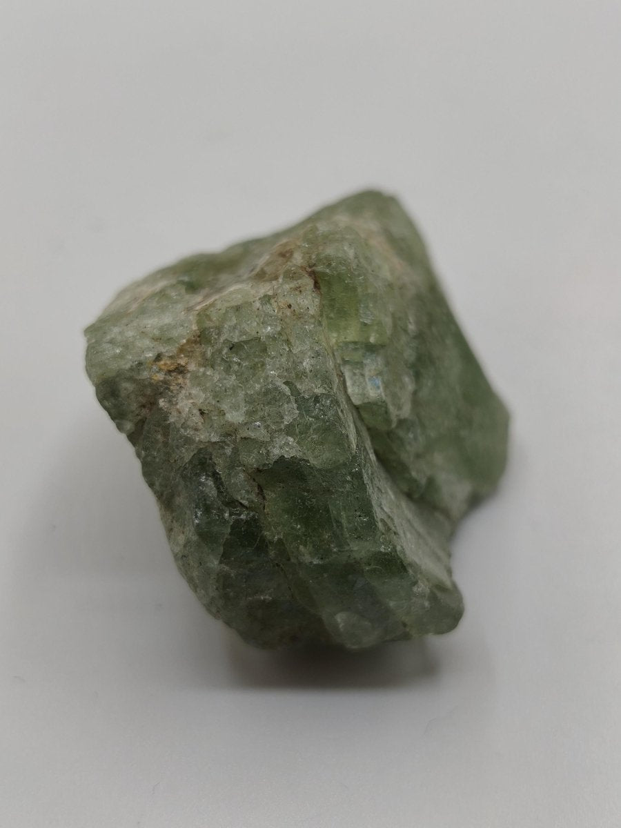 Tsavorit Kristall aus Merelani Tansania | Grüner Granat Rohkristall | Natürlicher Chrom Grossular | Sammler Mineralien roh - Art of Nature Berlin