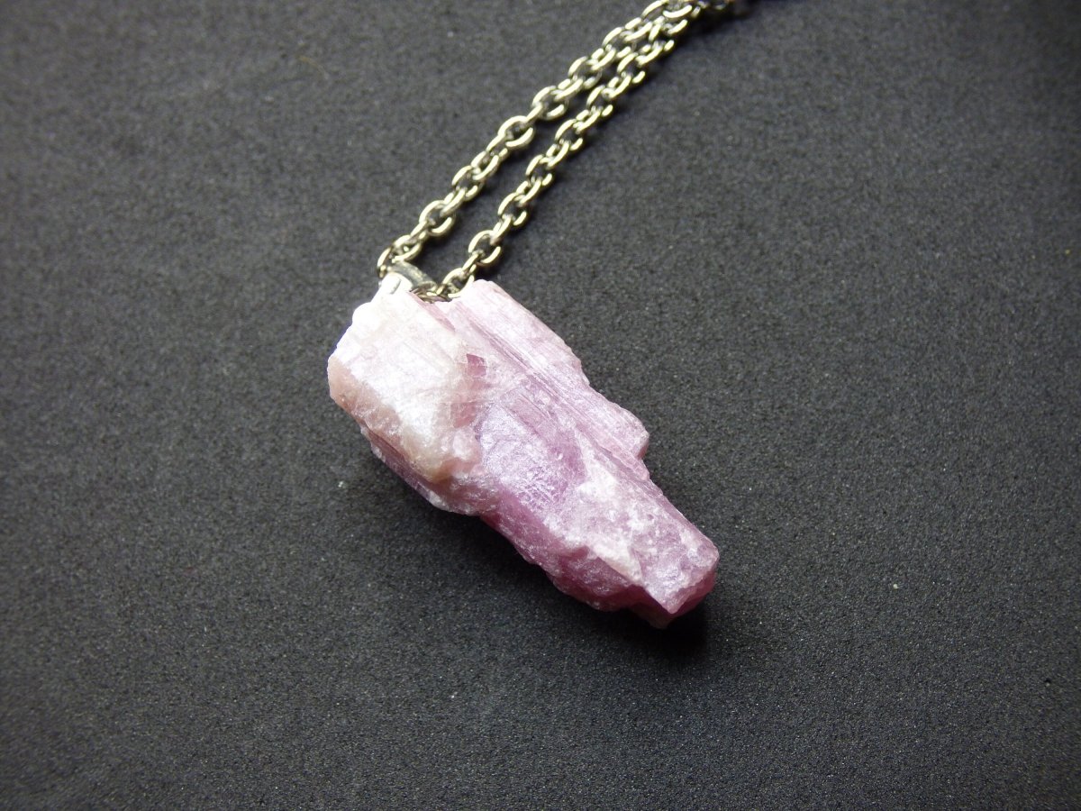 Turmalin pink / rosa + 925 Sterling Silber Öse ~ Edelstein Kette ~HIPPIE ~GOA ~Boho ~Ethno ~Nature ~Heilstein - Art of Nature Berlin