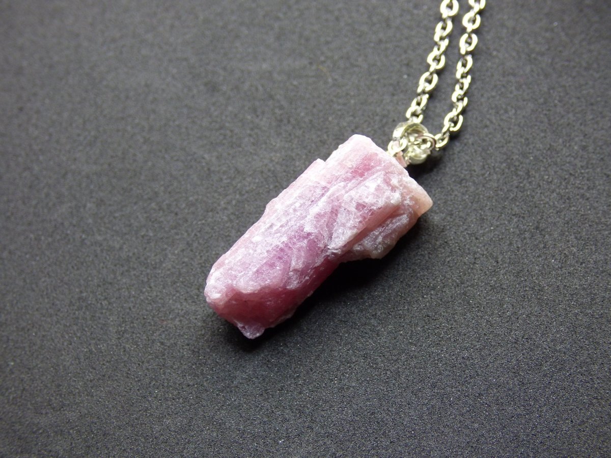 Turmalin pink / rosa + 925 Sterling Silber Öse ~ Edelstein Kette ~HIPPIE ~GOA ~Boho ~Ethno ~Nature ~Heilstein - Art of Nature Berlin