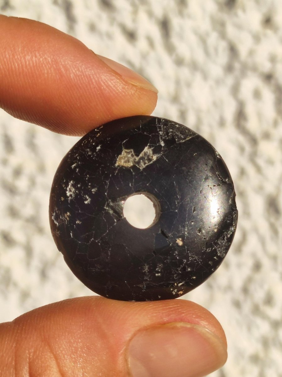 Turmalin / Schörl ~ Edelstein Kette HIPPIE GOA Boho Tibet Ethno Nature Donut Schutzsymbol ~Heilstein Chakra Energie schwarz Mann Frau - Art of Nature Berlin