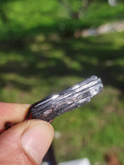 Turmalin / Schörl roh & geschliffen ~ Edelstein Kette schwarz Hippie GoaPsy Boho Tibet Ethno Natur Heilstein Kraft Anhänger Mann Bruder Gift - Art of Nature Berlin