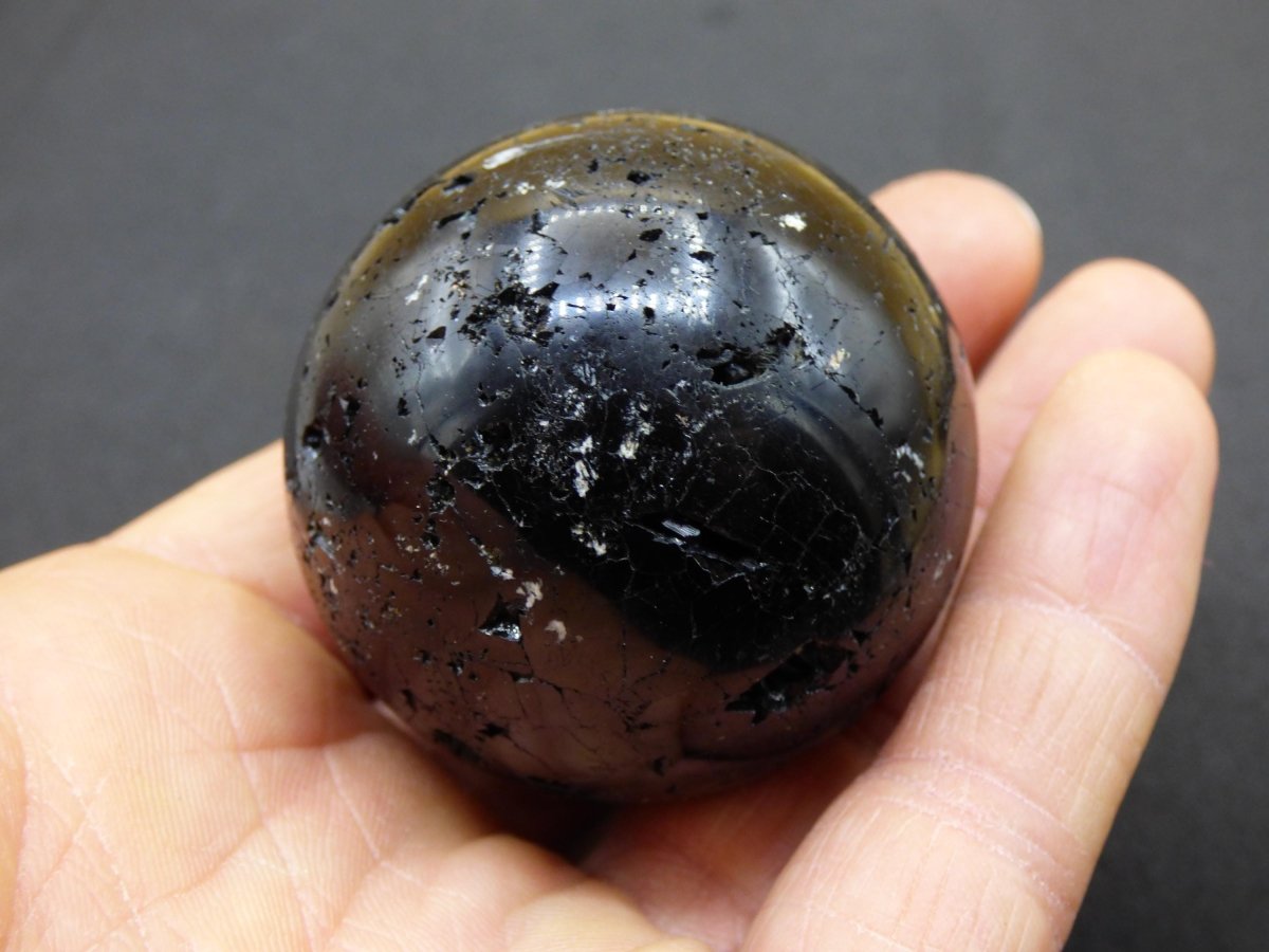 Turmalin schwarz / Schörl ~ Magische Edelstein Kugel Massage & Deko Sphere Crystal Spielkugel Meditation ~HIPPIE ~GOA~Boho~Ethno~Heilstein - Art of Nature Berlin