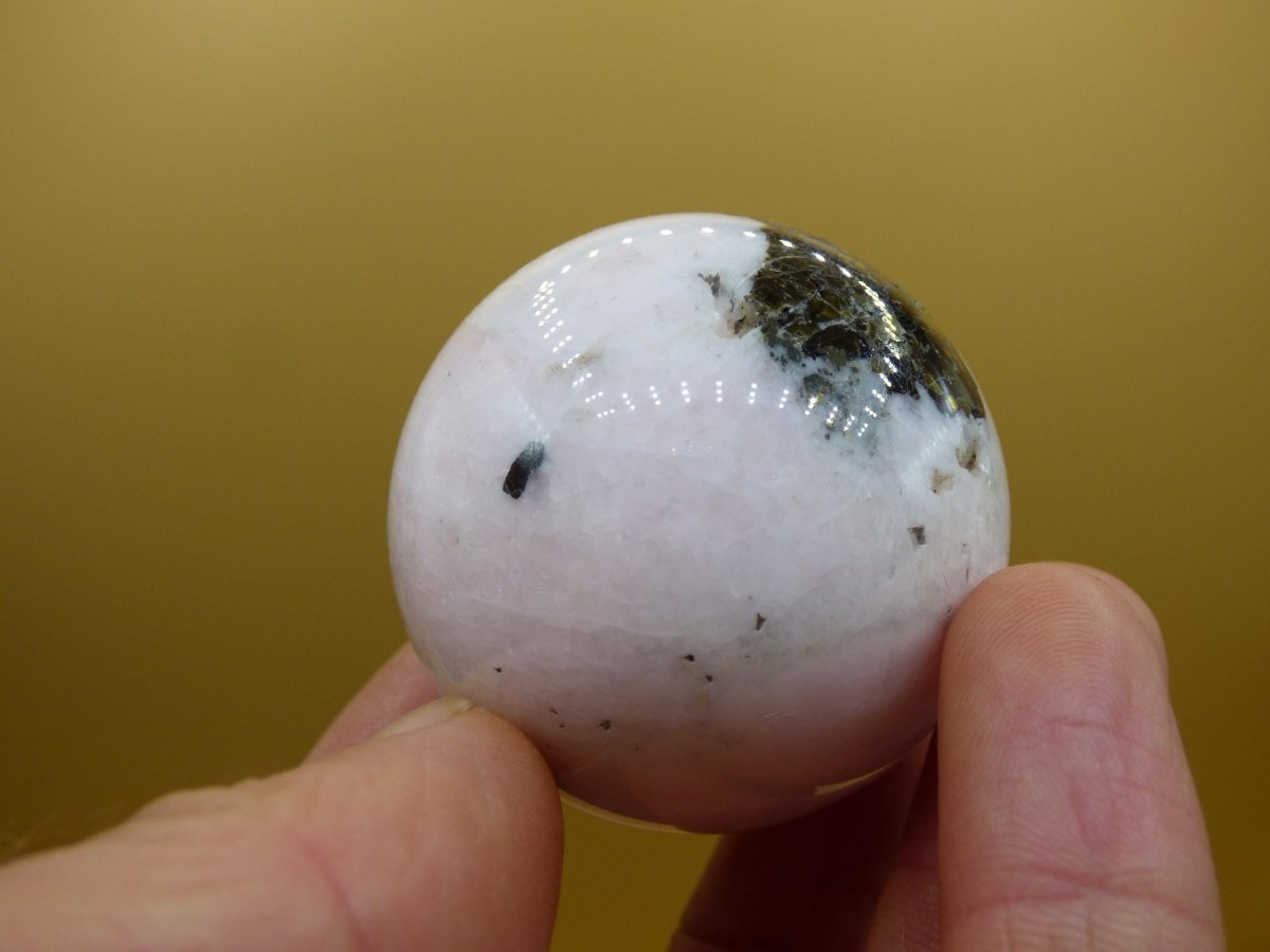 UV Aktiv Mangano Calcit + Epidot *Rarität* rosa Pink Herz Kristall Edelstein Deko Haus Altar Sammler Mineral Selten Rarität Heilstein - Art of Nature Berlin