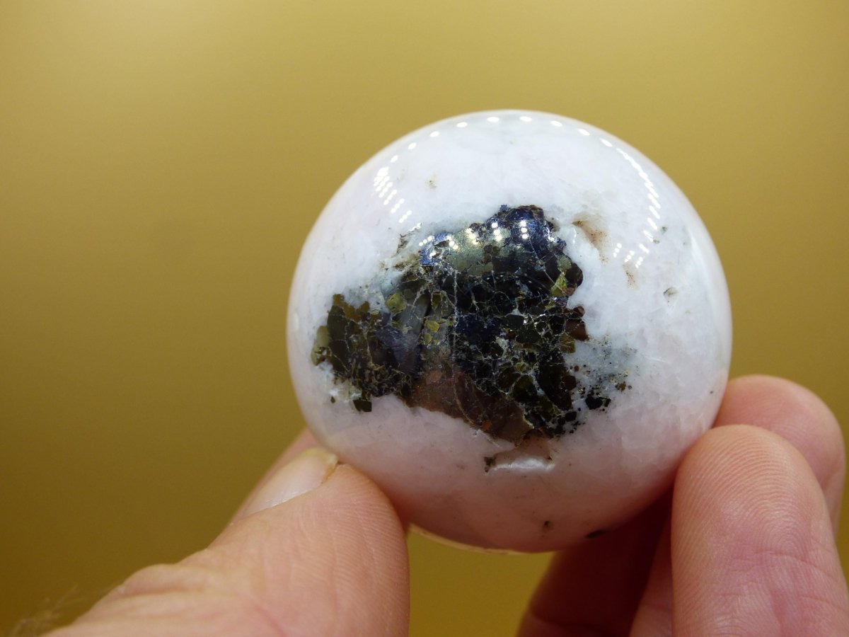 UV Aktiv Mangano Calcit + Epidot *Rarität* rosa Pink Herz Kristall Edelstein Deko Haus Altar Sammler Mineral Selten Rarität Heilstein - Art of Nature Berlin