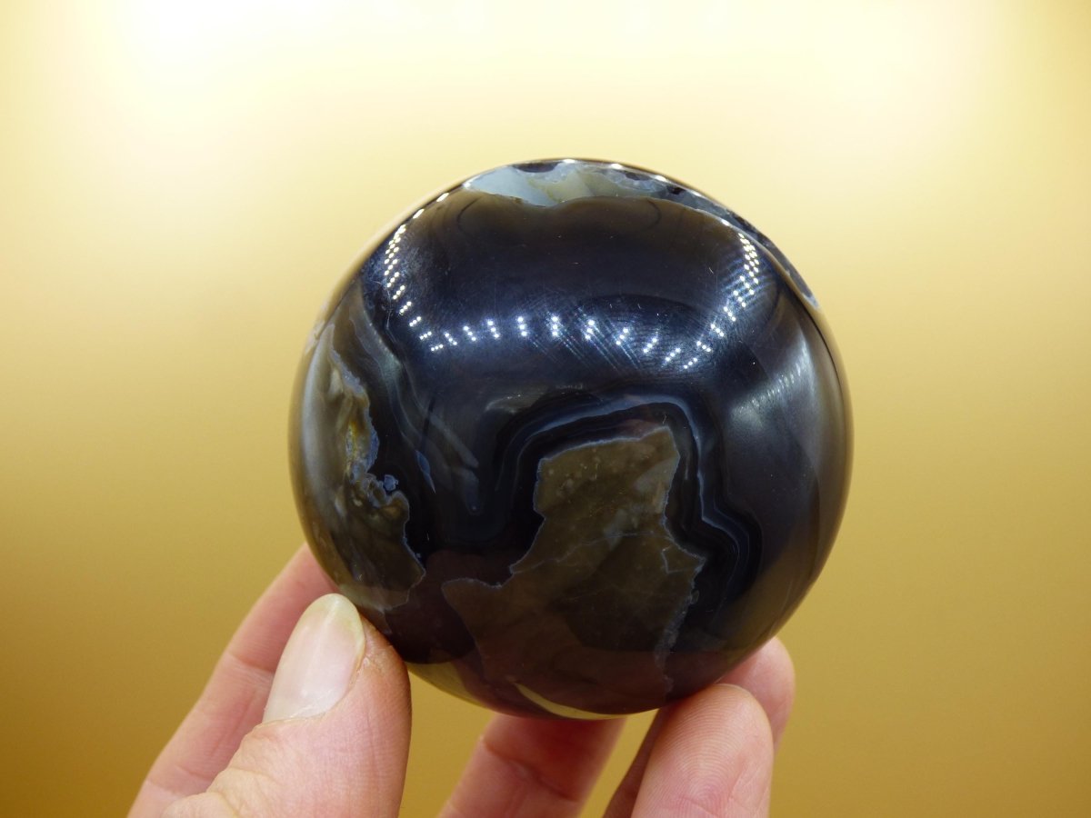 UV AKTIV Volcanic Achat - Edelstein Kugel Deko Sphere Massage Kristall Sammler Meditation Heilstein Frau Mann Geschenk Er Sie Haus Energie - Art of Nature Berlin