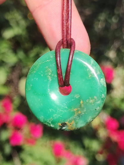 Variscit 30mm Edelstein Kette Donut Pi Scheibe rund Heilstein grün Natur Rarität Geschenk Mann Frau Er Sie Freund Bruder Glück Anhänger - Art of Nature Berlin