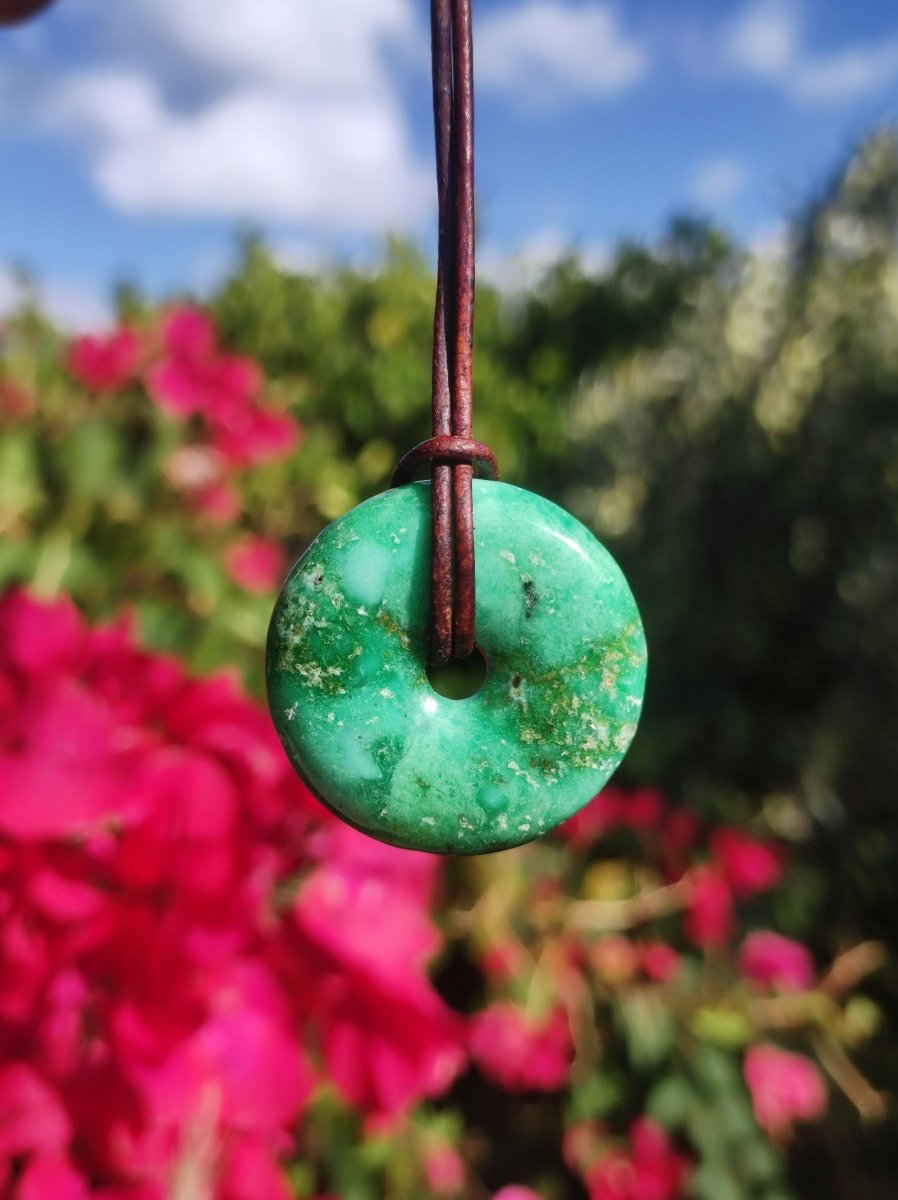 Variscit 30mm Edelstein Kette Donut Pi Scheibe rund Heilstein grün Natur Rarität Geschenk Mann Frau Er Sie Freund Bruder Glück Anhänger - Art of Nature Berlin