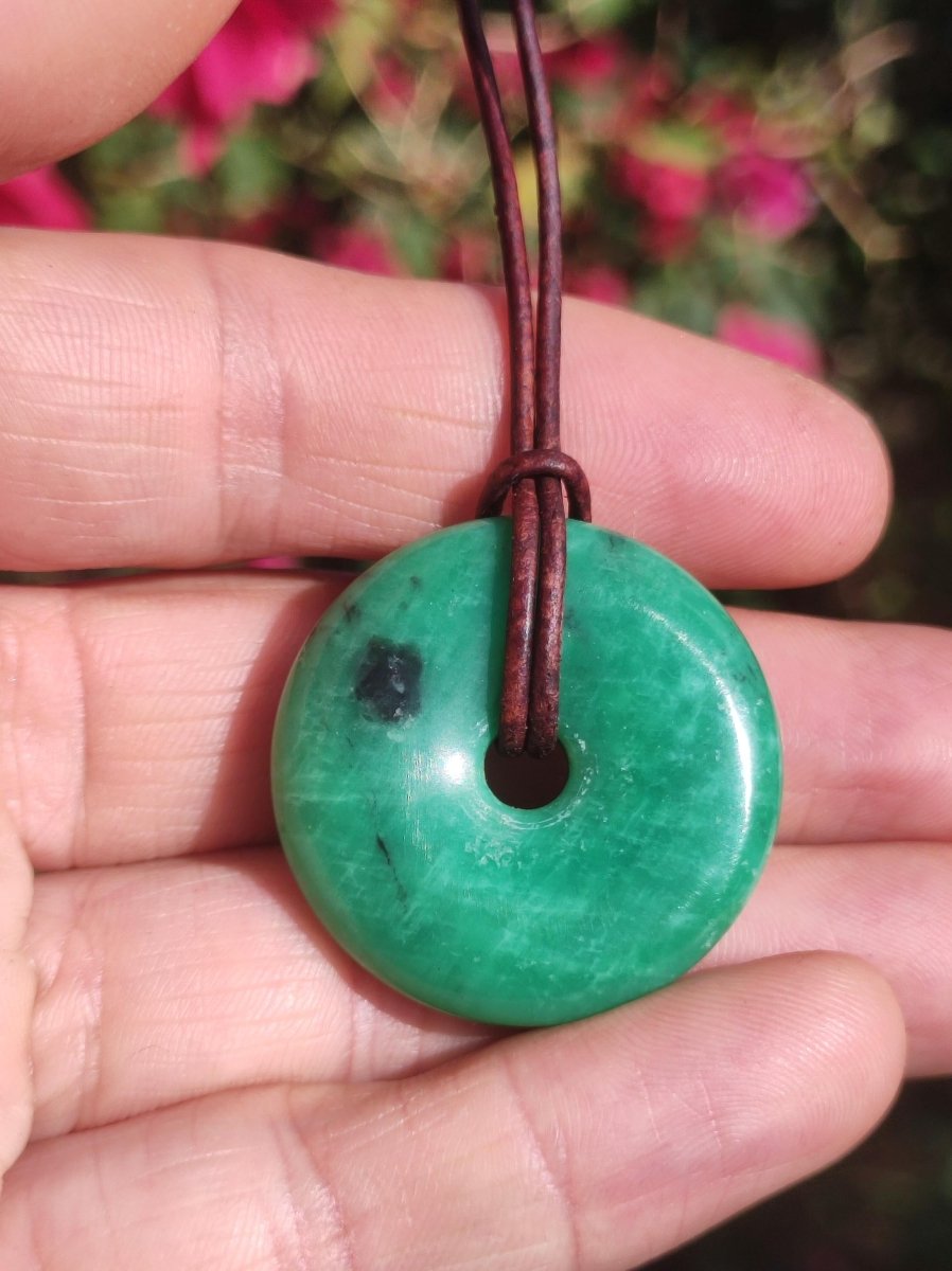 Variscit 30mm Edelstein Kette Donut Pi Scheibe rund Heilstein grün Natur Rarität Geschenk Mann Frau Er Sie Freund Bruder Glück Anhänger - Art of Nature Berlin
