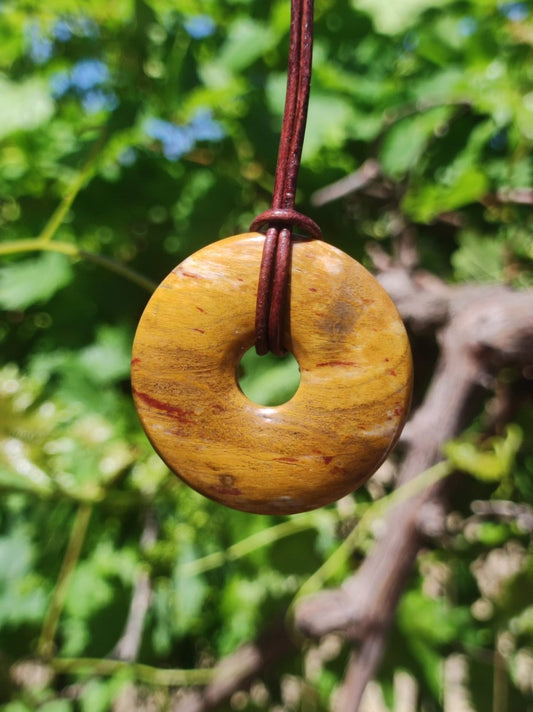 Versteinertes Holz - 40mm Donut Edelstein Kette Natur Rarität Heilstein Energie Kristall Anhänger Mann Frau Kind Geschenk Er Sie Freundin - Art of Nature Berlin