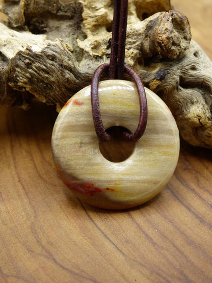 Versteinertes Holz Donut ~ Edelstein Kette ~HIPPIE ~GOA ~Boho ~Ethno ~Nature ~Heilstein - Art of Nature Berlin