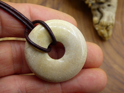 Versteinertes Holz Donut ~ Edelstein Kette ~HIPPIE ~GOA ~Boho ~Ethno ~Nature ~Heilstein - Art of Nature Berlin