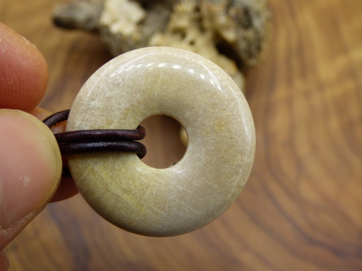 Versteinertes Holz Donut ~ Edelstein Kette ~HIPPIE ~GOA ~Boho ~Ethno ~Nature ~Heilstein - Art of Nature Berlin