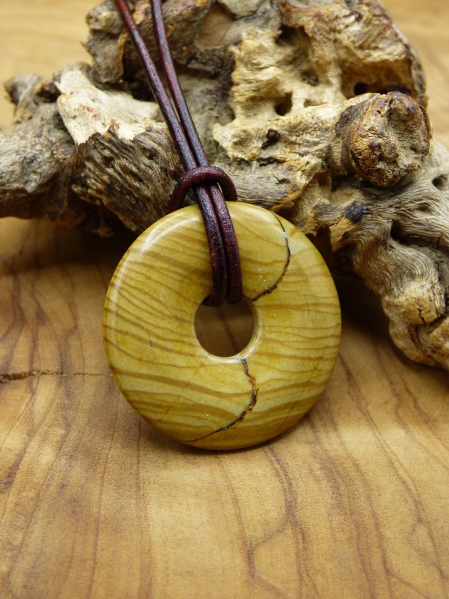 Versteinertes Walnuss Holz Donut braun ~ Edelstein Kette ~HIPPIE ~GOA ~Boho ~Ethno ~Nature ~Heilstein - Art of Nature Berlin