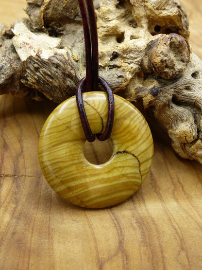 Versteinertes Walnuss Holz Donut braun ~ Edelstein Kette ~HIPPIE ~GOA ~Boho ~Ethno ~Nature ~Heilstein - Art of Nature Berlin