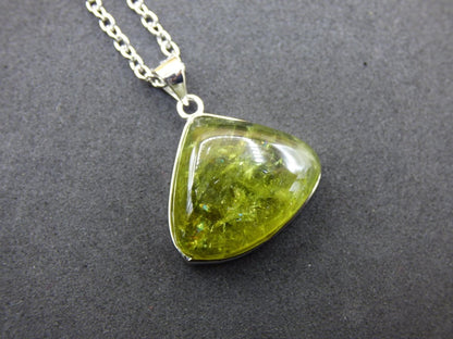 Vesuvianit grün AAA 925 Silber Edelstein Kette Natur Heilstein Kristall Rarität Anhänger Mann Frau Er Sie Geschenk Wunderschön Edel - Art of Nature Berlin