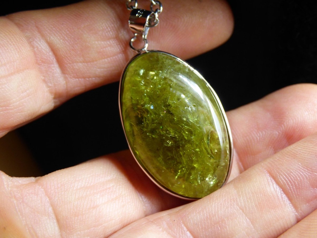 Vesuvianit grün AAA 925 Silber Edelstein Kette Natur Heilstein Kristall Rarität Anhänger Mann Frau Er Sie Geschenk Wunderschön Edel - Art of Nature Berlin