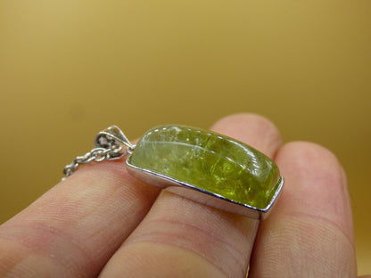 Vesuvianit grün AAA 925 Silber Edelstein Kette Natur Heilstein Kristall Rarität Anhänger Mann Frau Er Sie Geschenk Wunderschön Edel - Art of Nature Berlin