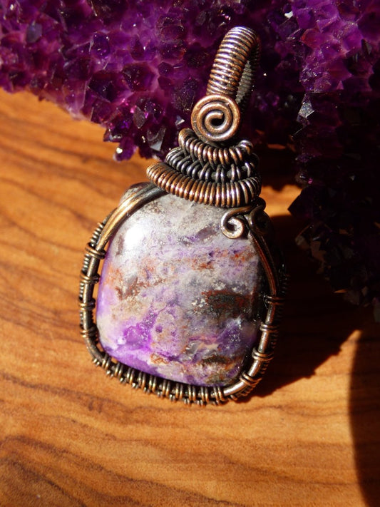 Video* Sugilite Sugilith ~ Wire ~ lila Edelstein Kette mit Kupferdraht ~HIPPIE ~GOA ~Boho ~Ethno ~Nature ~Heilstein ~Energy ~Chakra ~Spirale - Art of Nature Berlin