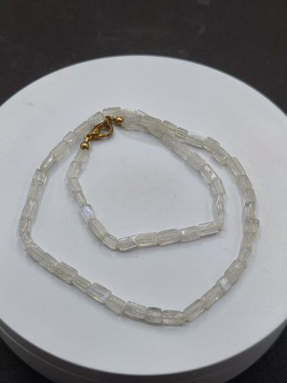 Vintage Mondstein Kette – besonderer Rechteck-Schliff – blauer Schimmer – 43 cm – 925 Silber vergoldet Geschenk Heilstein Rarität Kristall - Art of Nature Berlin