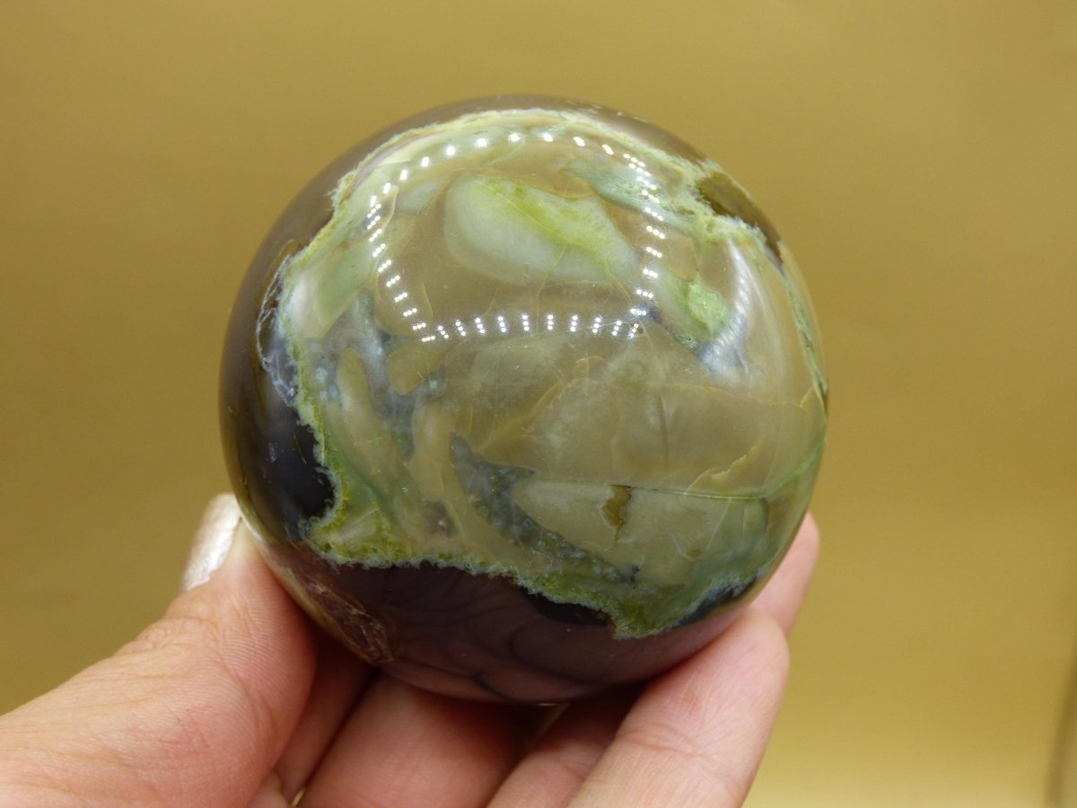 Volcanic Achat - Edelstein Kugel Deko Sphere Massage Kristall schwarz Sammler Meditation Heilstein Frau Mann Geschenk Er Sie Haus Energie - Art of Nature Berlin