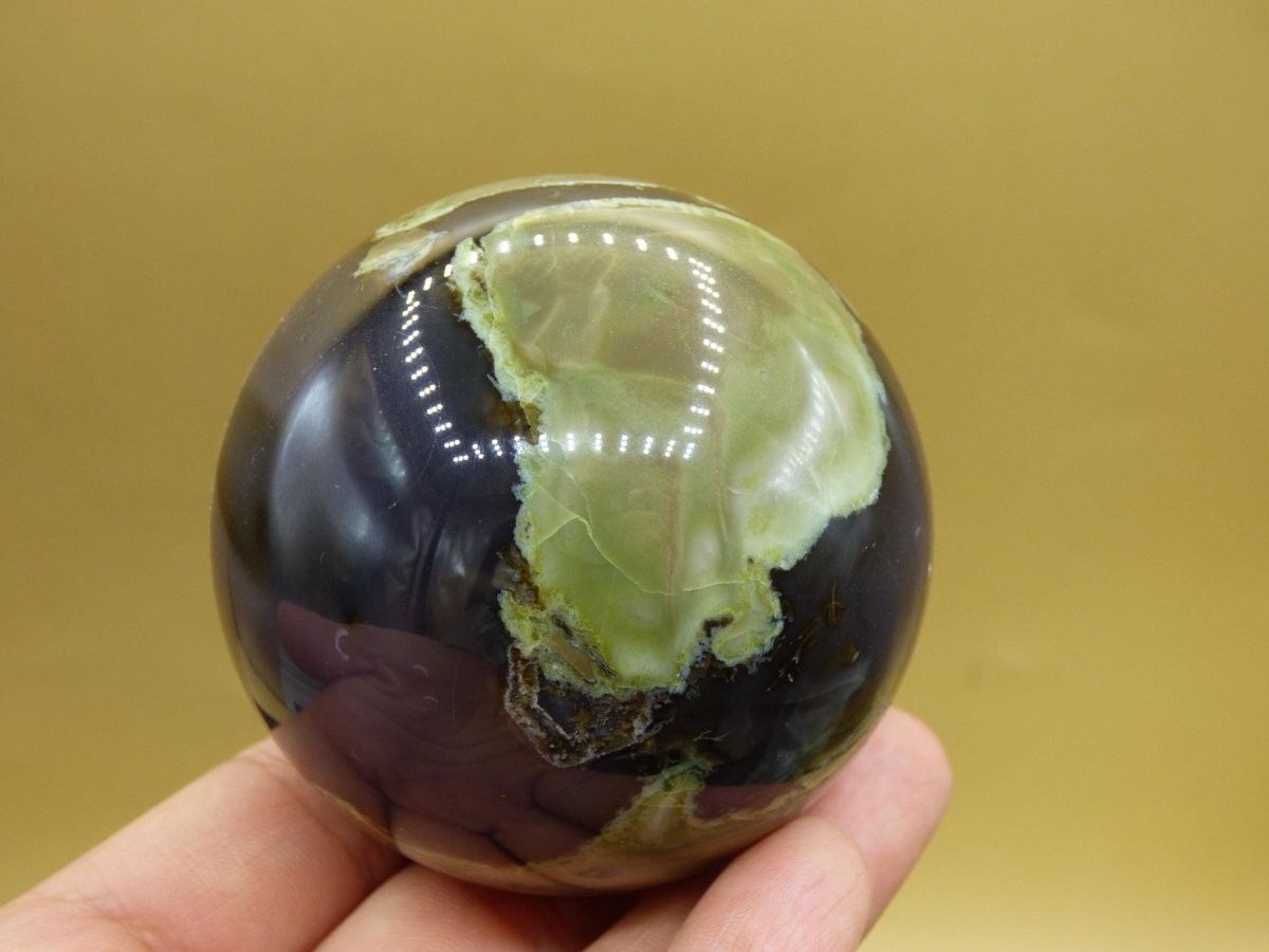 Volcanic Achat - Edelstein Kugel Deko Sphere Massage Kristall schwarz Sammler Meditation Heilstein Frau Mann Geschenk Er Sie Haus Energie - Art of Nature Berlin