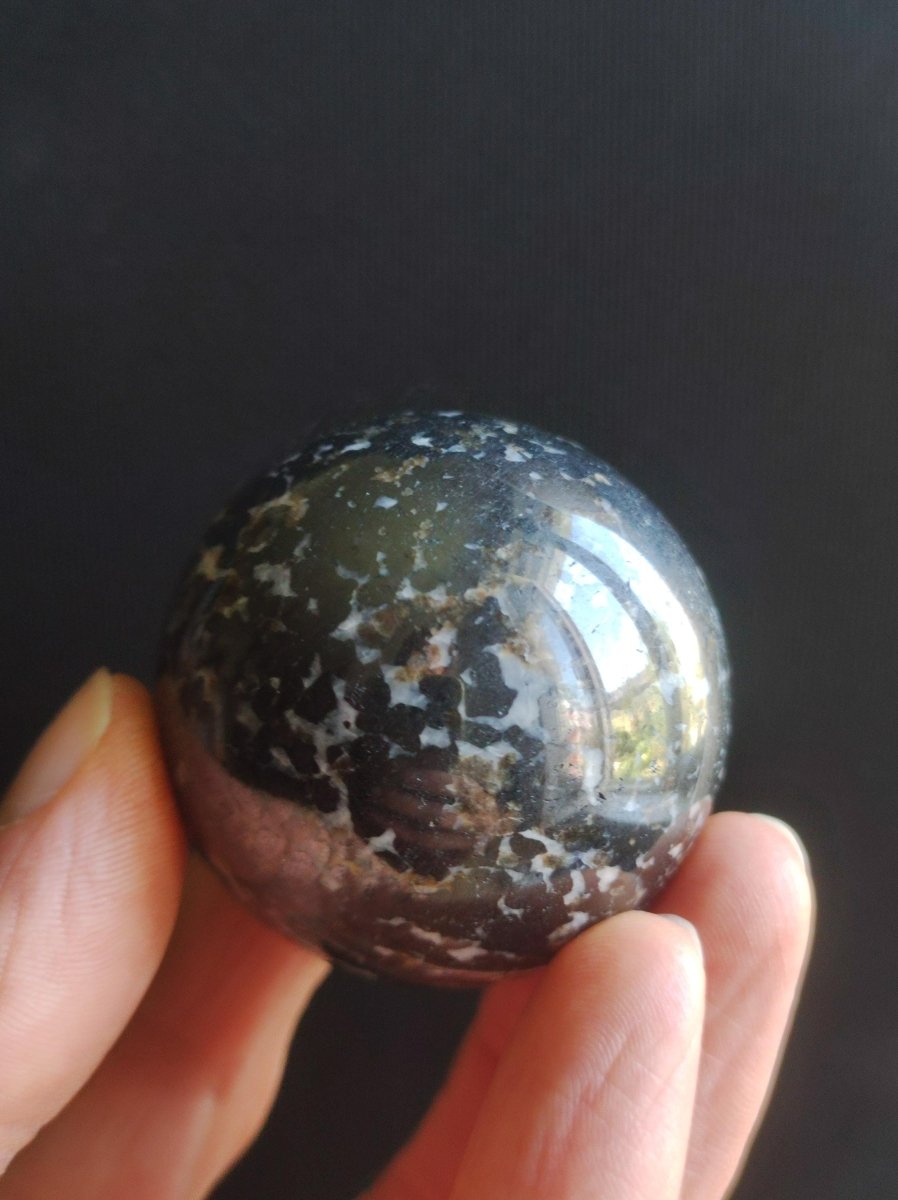 Willemite AAA *Rarität Edelstein Kugel Deko Sphere Kristall Haus Wohnen Meditation Heilstein Frau Mann Geschenk Er Sie Energie Kraft Sammler - Art of Nature Berlin